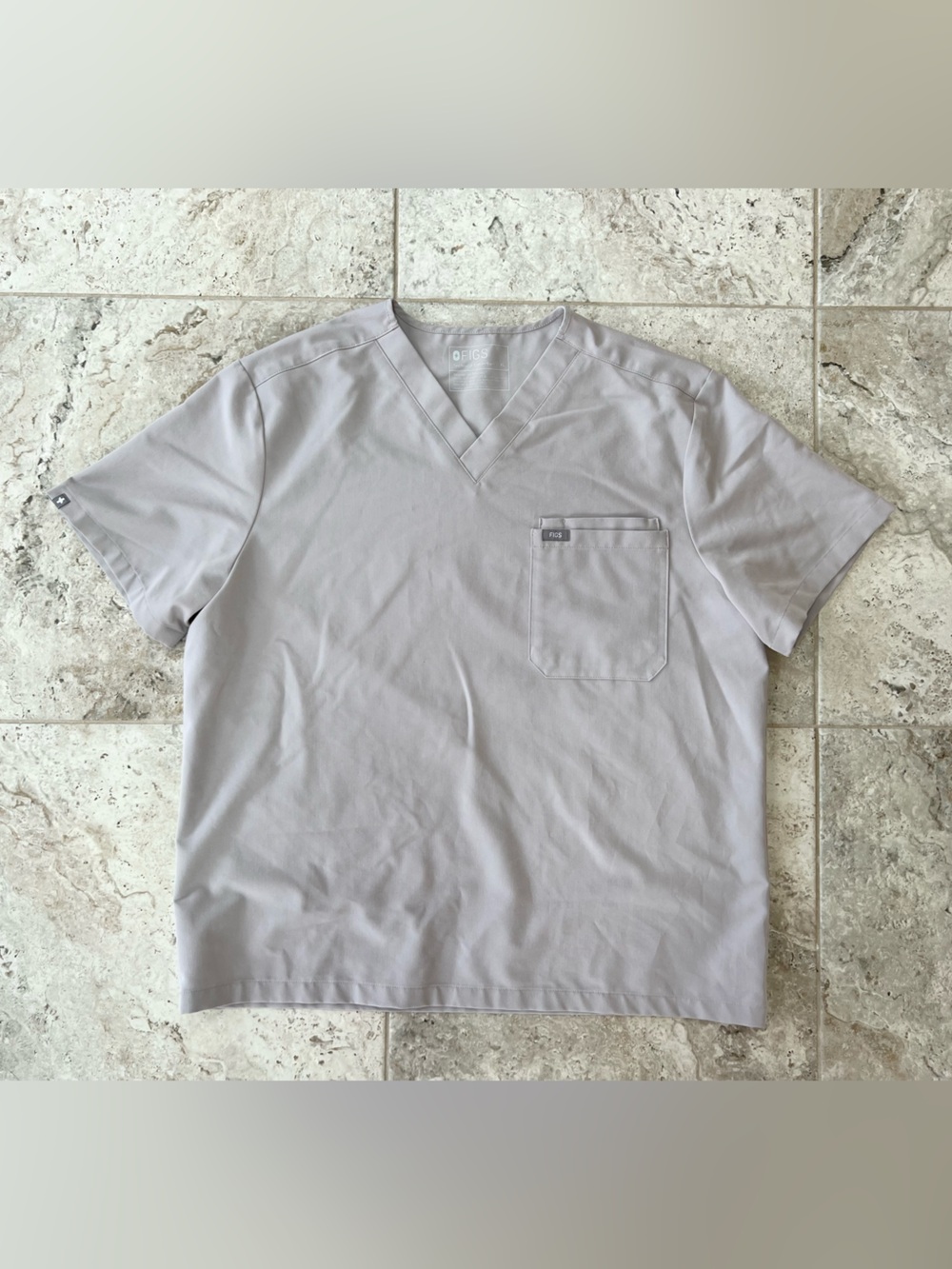FIGS Men's Leon Three-Pocket Scrub Top Limited Edition Slate Gray (PO#: 6418) XL - Picture 6 of 6